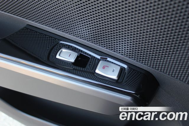 KG Mobility (SsangYong) Tivoli Air Diesel IX 2WD 2018 — фото 8
