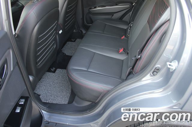 KG Mobility (SsangYong) Tivoli Air Diesel IX 2WD 2018 — фото 10