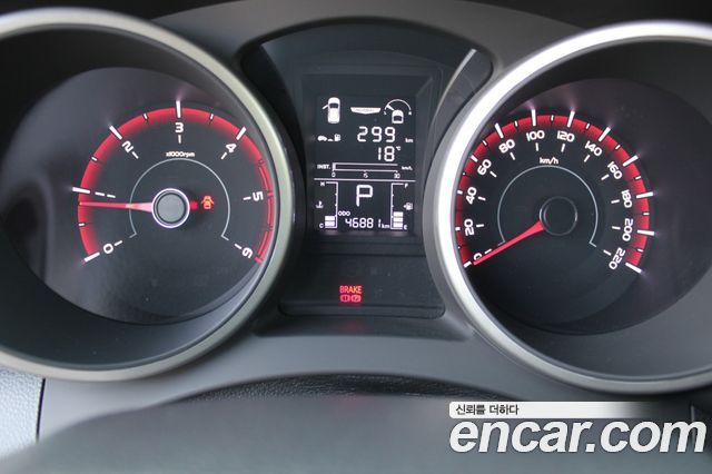 KG Mobility (SsangYong) Tivoli Air Diesel IX 2WD 2018 — фото 20