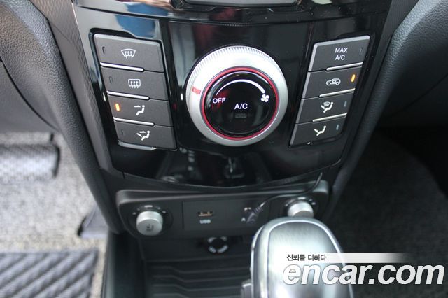 KG Mobility (SsangYong) Tivoli Air Diesel IX 2WD 2018 — фото 22