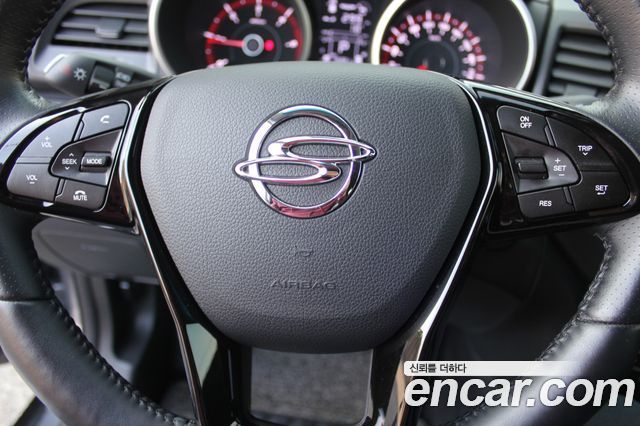 KG Mobility (SsangYong) Tivoli Air Diesel IX 2WD 2018 — фото 23