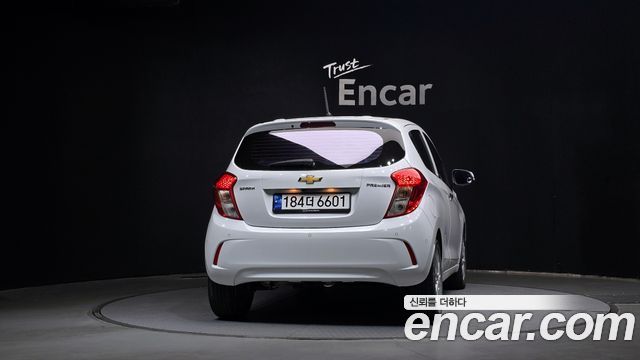 Chevrolet Spark Premier 2022 — фото 4
