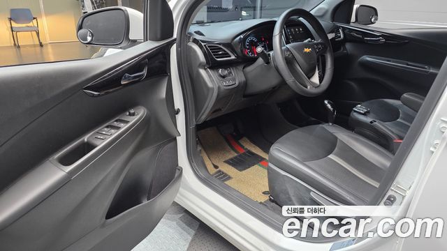Chevrolet Spark Premier 2022 — фото 10