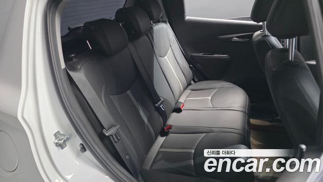 Chevrolet Spark Premier 2022 — фото 11