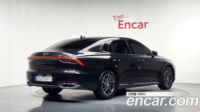 Hyundai Grandeur (IG) 2.5 Premium Choice 2021 — фото 2