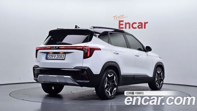 Kia Seltos Gasoline 1.6 Turbo 2WD Signature 2023 — фото 2