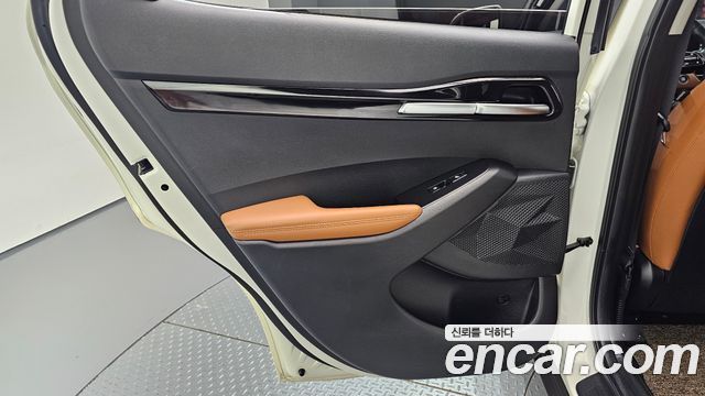 Kia Seltos Gasoline 1.6 Turbo 2WD Signature 2023 — фото 25