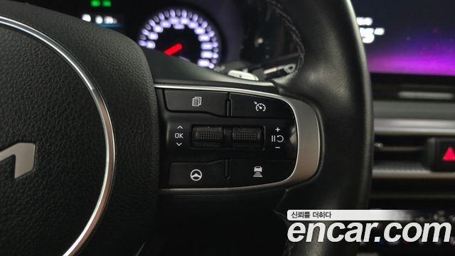 Kia K5 (III) 1.6 Turbo Prestige 2023 — фото 32