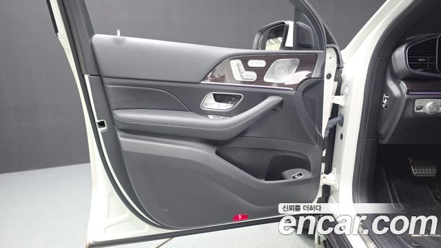 Mercedes-Benz GLE-Class (W167) GLE400d 4MATIC Coupe 2022 — фото 24