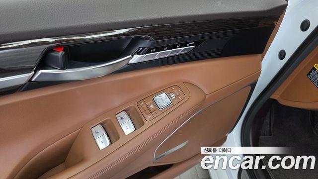Genesis G90 3.8 Luxury 2019 — фото 29