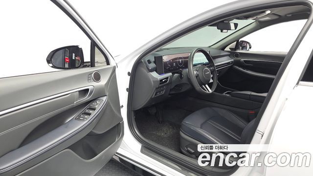 Hyundai Sonata The Edge (DN8) 1.6 Turbo Exclusive 2024 — фото 10