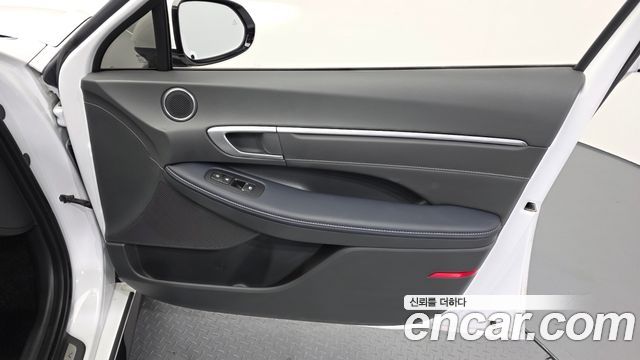 Hyundai Sonata The Edge (DN8) 1.6 Turbo Exclusive 2024 — фото 24