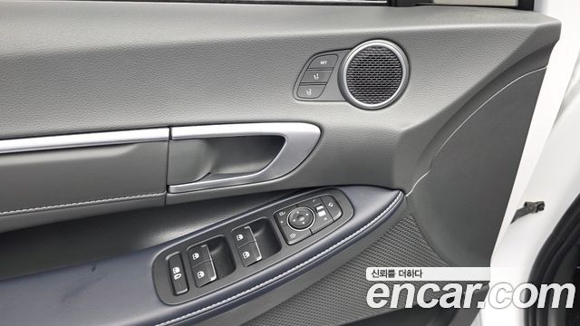 Hyundai Sonata The Edge (DN8) 1.6 Turbo Exclusive 2024 — фото 30