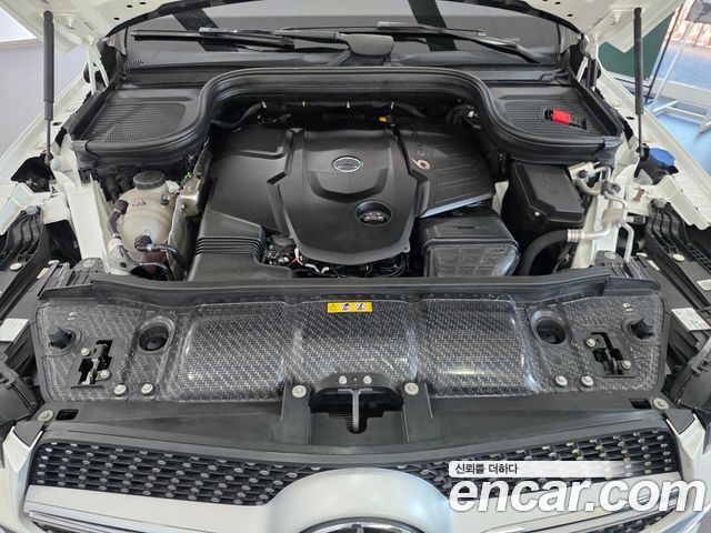 Mercedes-Benz GLE-Class (W167) GLE400d 4MATIC Coupe 2023 — фото 6