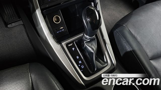 Hyundai Avante 1.6 GDi Modern Standard 2015 — фото 9