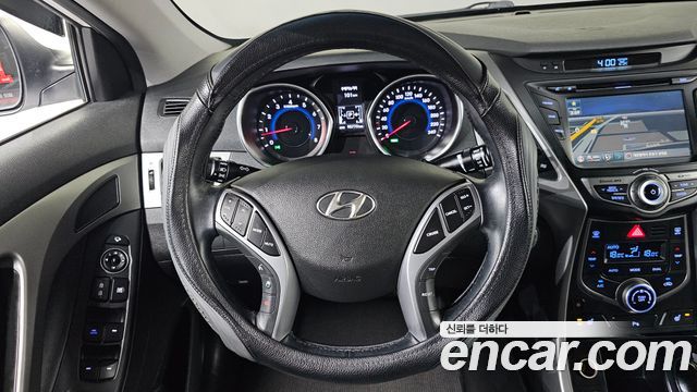 Hyundai Avante 1.6 GDi Modern Standard 2015 — фото 14