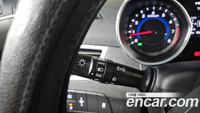 Hyundai Avante 1.6 GDi Modern Standard 2015 — фото 27
