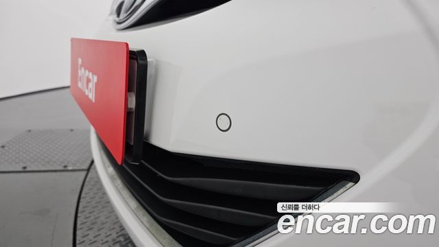 Hyundai Avante 1.6 GDi Modern Standard 2015 — фото 29