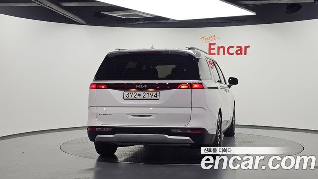 Kia Carnival (IV) Diesel 9-Seater Prestige 2022 — фото 4