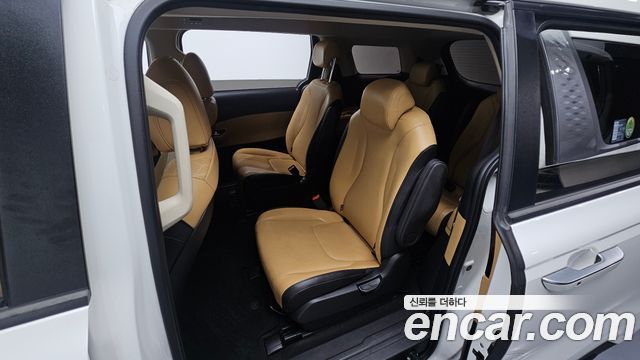 Kia Carnival (IV) Diesel 9-Seater Prestige 2022 — фото 12