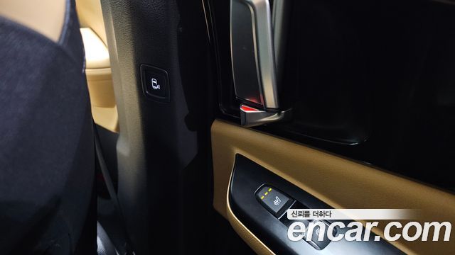 Kia Carnival (IV) Diesel 9-Seater Prestige 2022 — фото 31