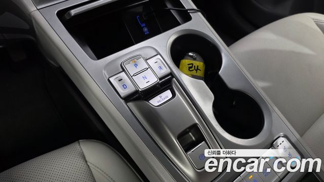 Hyundai Kona Electric Premium 2019 — фото 9