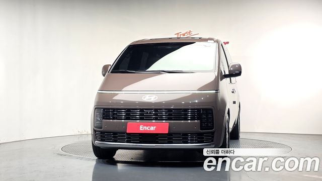 Hyundai Staria L3.5 Lounge 7-Seater Inspiration 2026 — фото 3