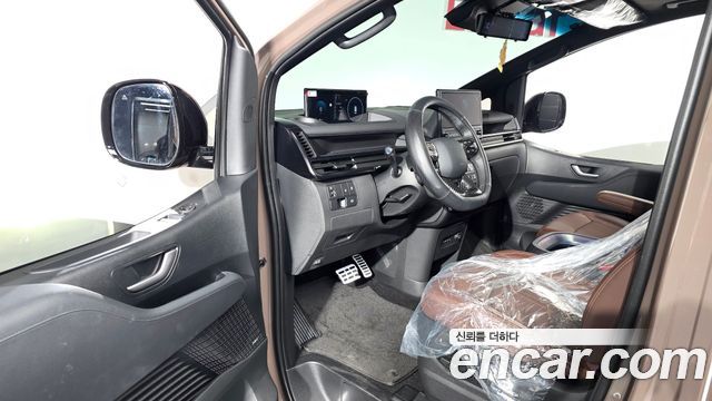 Hyundai Staria L3.5 Lounge 7-Seater Inspiration 2026 — фото 10