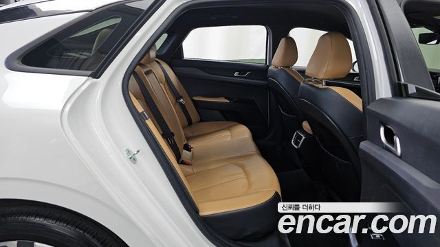 Kia K5 (III) 2.0 Prestige 2021 — фото 12