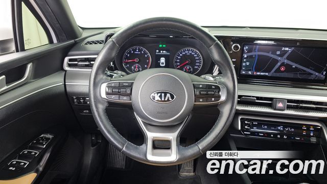 Kia K5 (III) 2.0 Prestige 2021 — фото 13