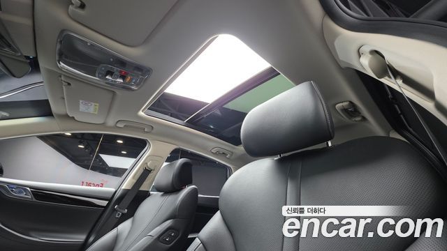Genesis G80 (RG3) Gasoline 2.5 Turbo AWD 2024 — фото 12