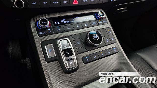 Hyundai Palisade Diesel 2.2 2WD Le Blanc 2024 — фото 9
