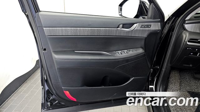 Hyundai Palisade Diesel 2.2 2WD Le Blanc 2024 — фото 24