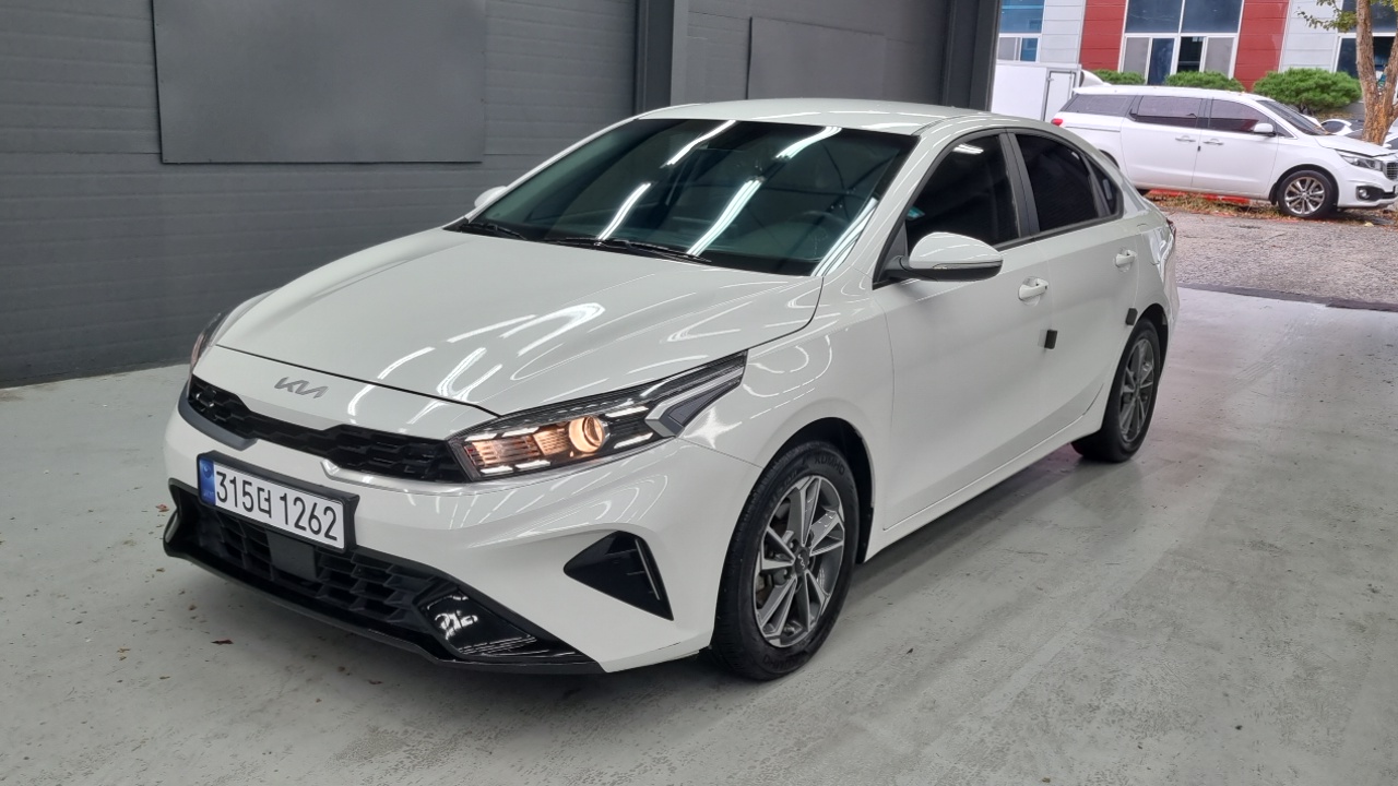 Kia K3 (II) 1.6 Prestige