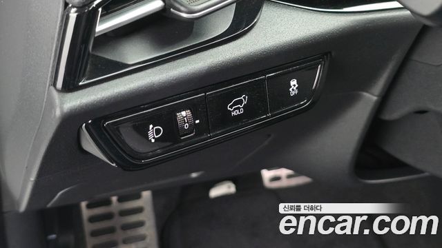 Kia Niro EV Earth 2023 — фото 29