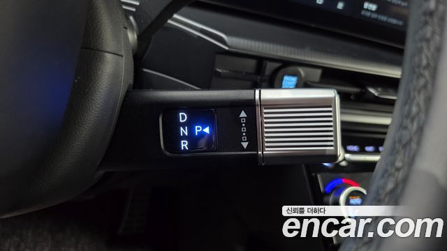 Hyundai Santa Fe (MX5) HEV 1.6 2WD Calligraphy 2025 — фото 9