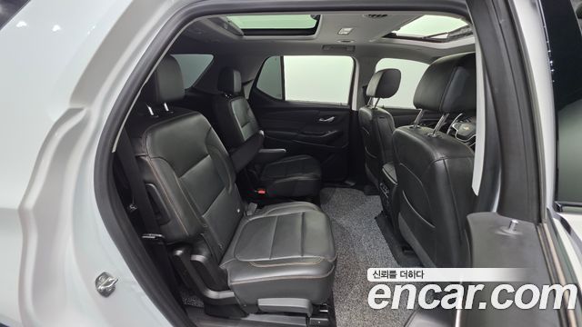 Chevrolet Traverse 3.6 AWD Redline 2021 — фото 18