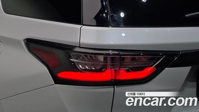 Chevrolet Traverse 3.6 AWD Redline 2021 — фото 23