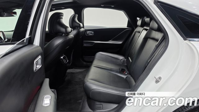 Hyundai Ioniq 6 Long Range Exclusive + 2023 — фото 15