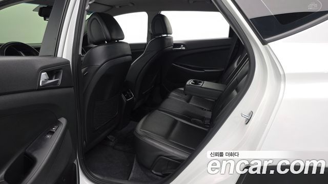 Hyundai Tucson Diesel 1.7 2WD Premium 2018 — фото 15