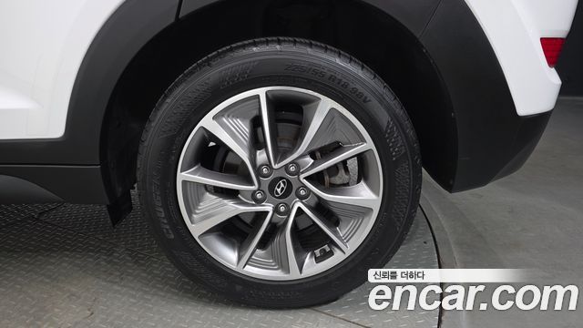 Hyundai Tucson Diesel 1.7 2WD Premium 2018 — фото 27