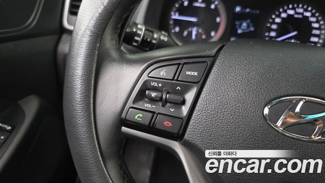 Hyundai Tucson Diesel 1.7 2WD Premium 2018 — фото 41