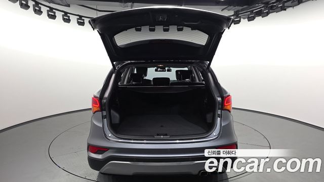 Hyundai Santa Fe The Prime Diesel 2.0 4WD Exclusive Special 2017 — фото 35