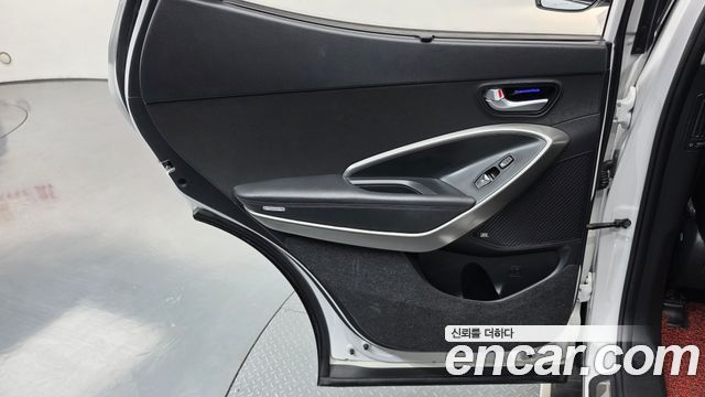 Hyundai Santa Fe The Prime Diesel 2.0 2WD Exclusive Special 2018 — фото 25