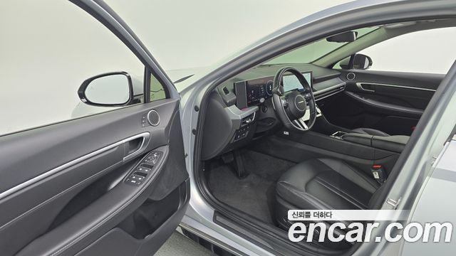 Hyundai Sonata The Edge (DN8) 1.6 Turbo Premium 2024 — фото 10