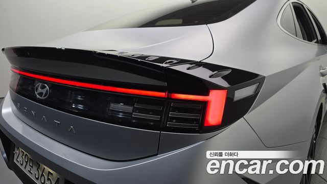 Hyundai Sonata The Edge (DN8) 1.6 Turbo Premium 2024 — фото 23