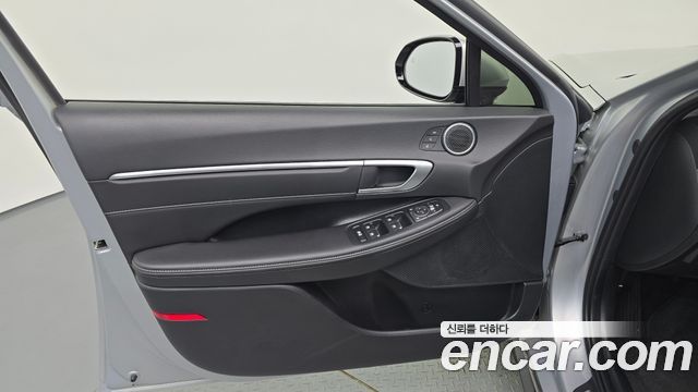 Hyundai Sonata The Edge (DN8) 1.6 Turbo Premium 2024 — фото 24