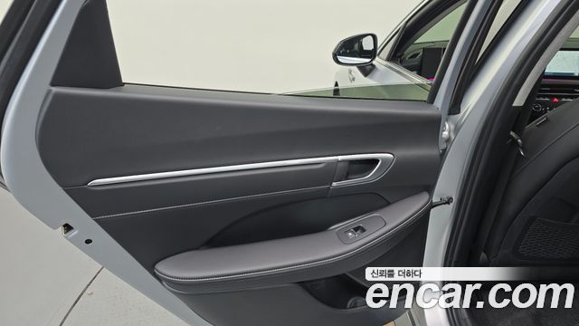 Hyundai Sonata The Edge (DN8) 1.6 Turbo Premium 2024 — фото 25
