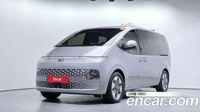 Hyundai Staria L3.5 Tourer 9-Seater Modern