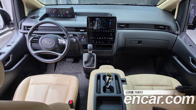 Hyundai Staria L3.5 Tourer 9-Seater Modern 2022 — фото 7